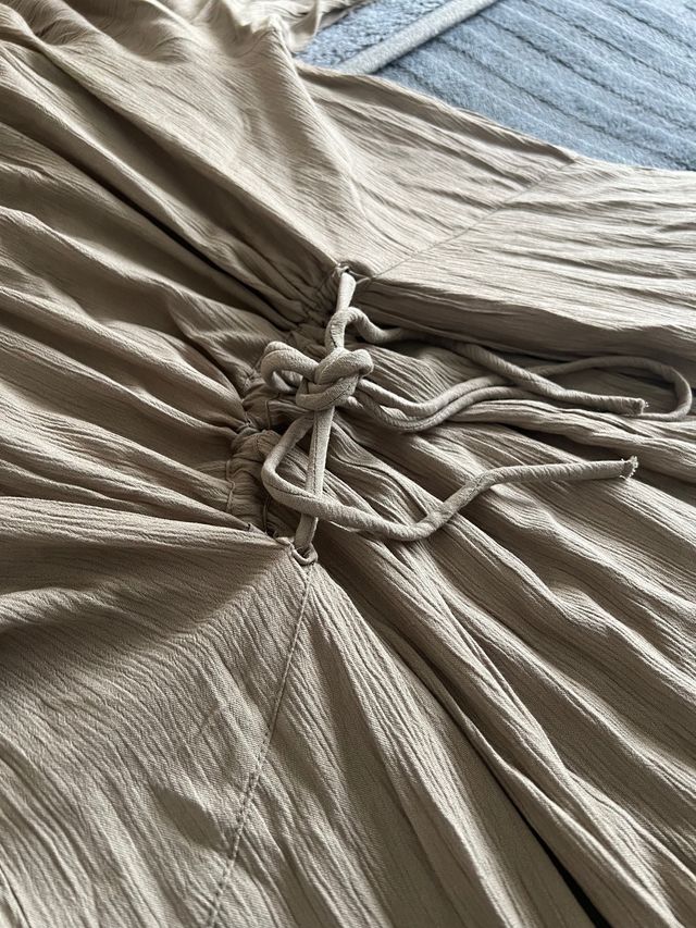 vestido oversize fluido lazo