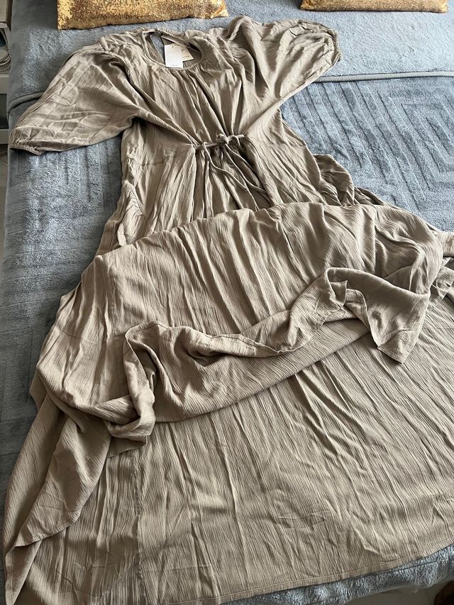 vestido oversize fluido lazo