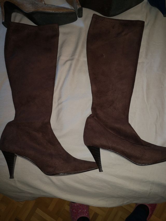 38 stivali alti MARIAN prodotti in Spagna