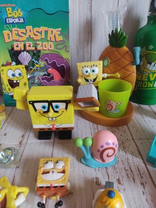 BOB ESPONJA:Juguetes,libro,figuras Burger King....