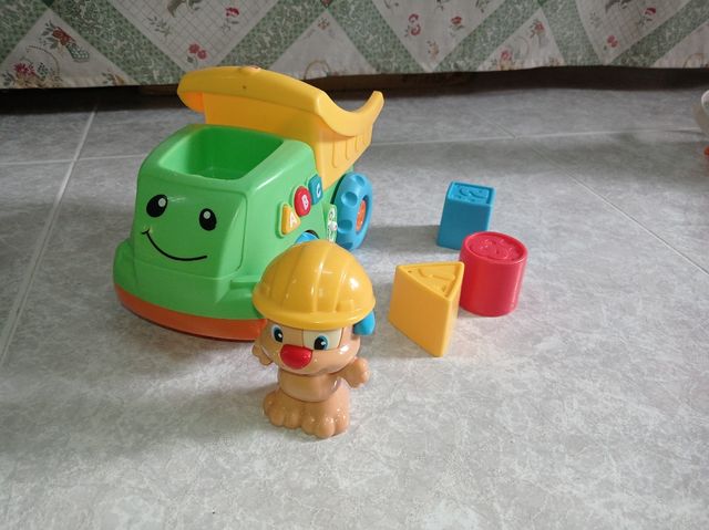 Camión musical FisherPrice