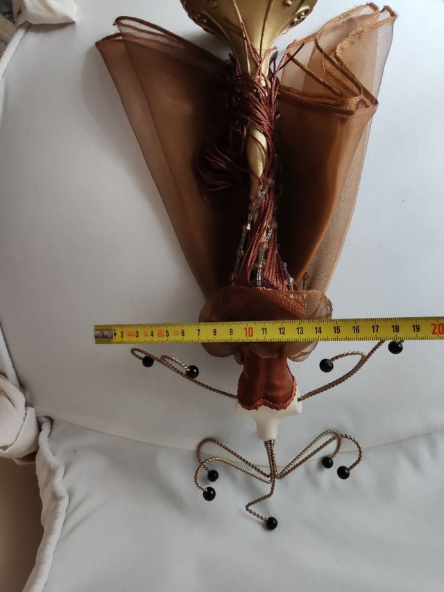 Maniquí para colgar joyas