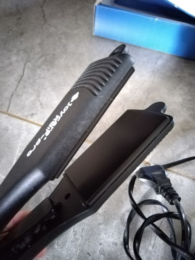 Piastra per capelli in ceramica Joycare