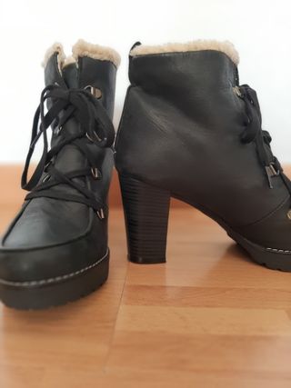 BOTINES
