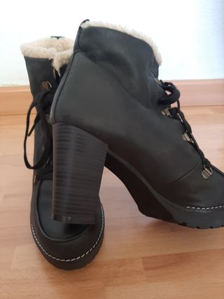 BOTINES