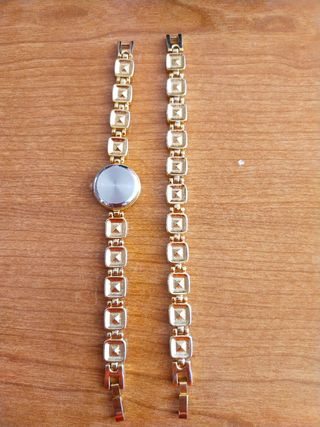 Reloj y pulsera de mujer 