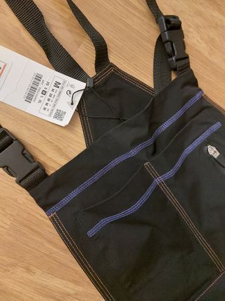 Mono peto negro ZARA M pespuntes colores