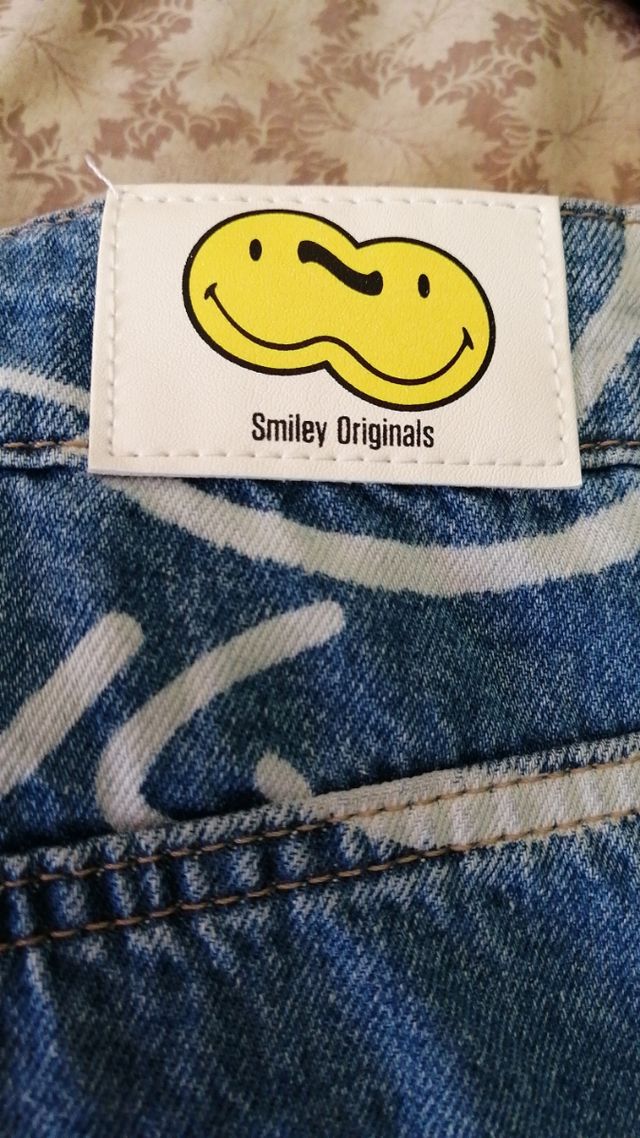 Pantalones de HyM Smile original.