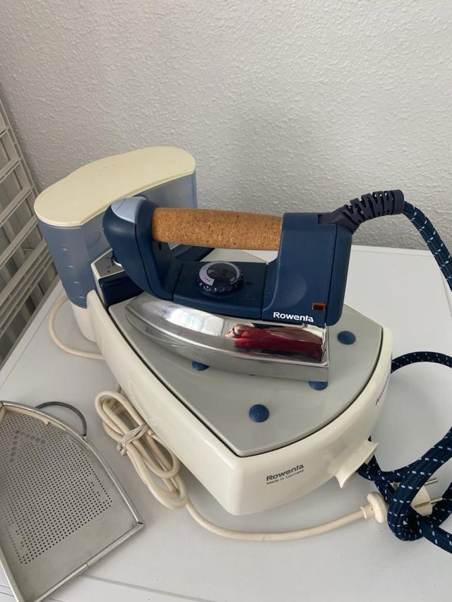 CENTRO DE PLANCHADO (PLANCHA) ROWENTA