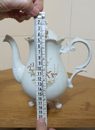 Cafetera de porcelana