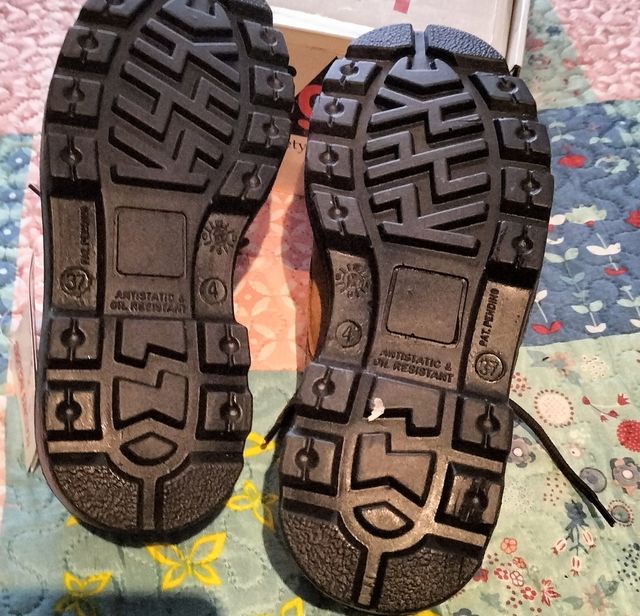 Calzado de seguridad Toesavers.