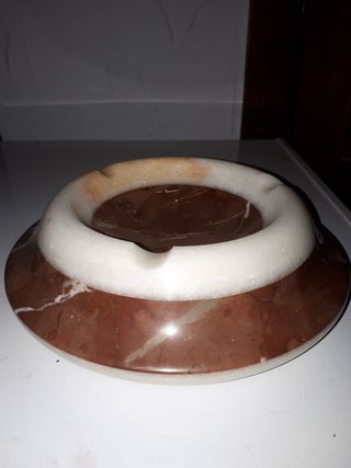 Cenicero y funda de Mármol Precioso