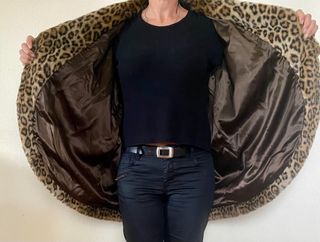 Pelliccia ecologica leopardata Yves Saint Laurent