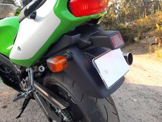 Kawasaki  zx7r ano 1999 25 aniversario