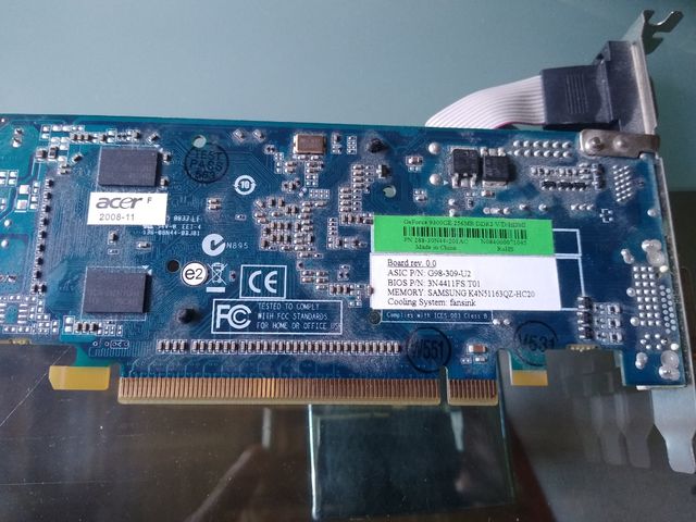 Tarjeta gráfica GeForce 9300GE 