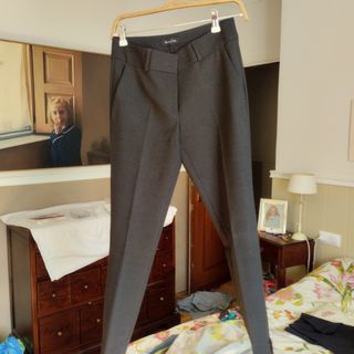 Pantalón de vestir con trabillas talon