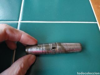 Herramienta multiusos antigua