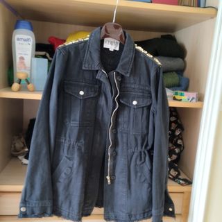 Cazadora vaquera con lentejuelas