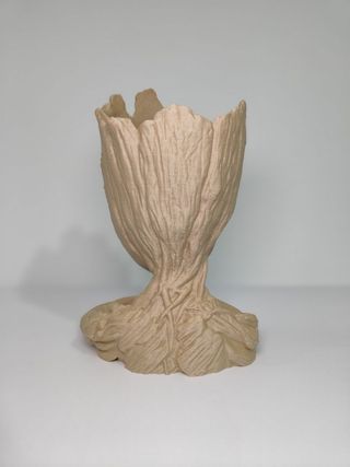 Maceta Groot corazón en madera impresion 3D