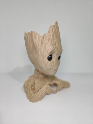 Maceta Groot corazón en madera impresion 3D