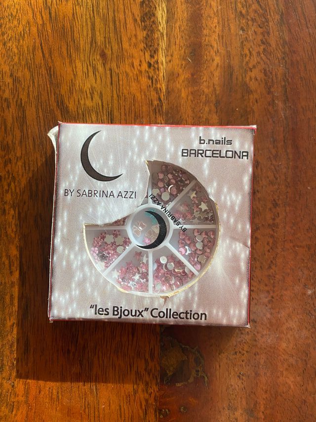 Set de adornos 3D para uñas - Pedrería rosa brilla
