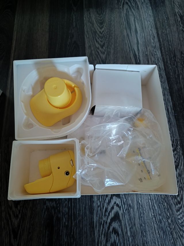 EXTRACTOR DE LECHE ELECTRICO MEDELA