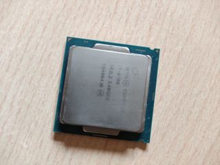 Placa base con procesador i7 y 16 gb ram