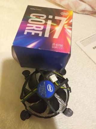Placa base con procesador i7 y 16 gb ram