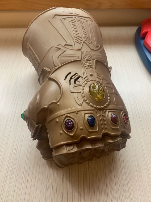 Guantelete Thanos