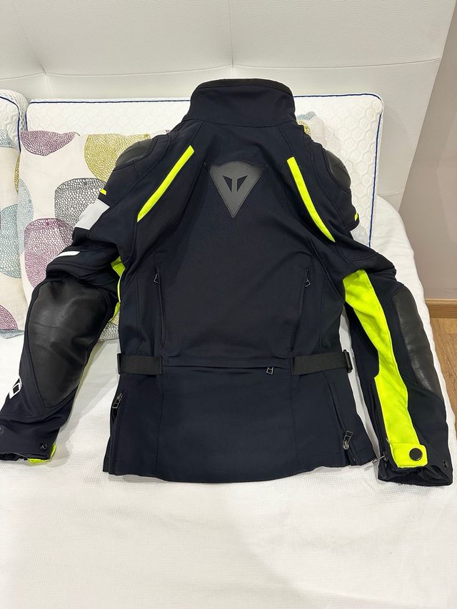 cazadora de moto Dainese DDry