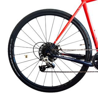 Bicicleta gravel, carretera cicloturism Sram rival