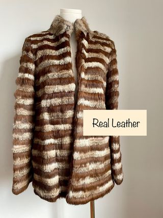 Abrigo de piel beige y marron NUEVO
