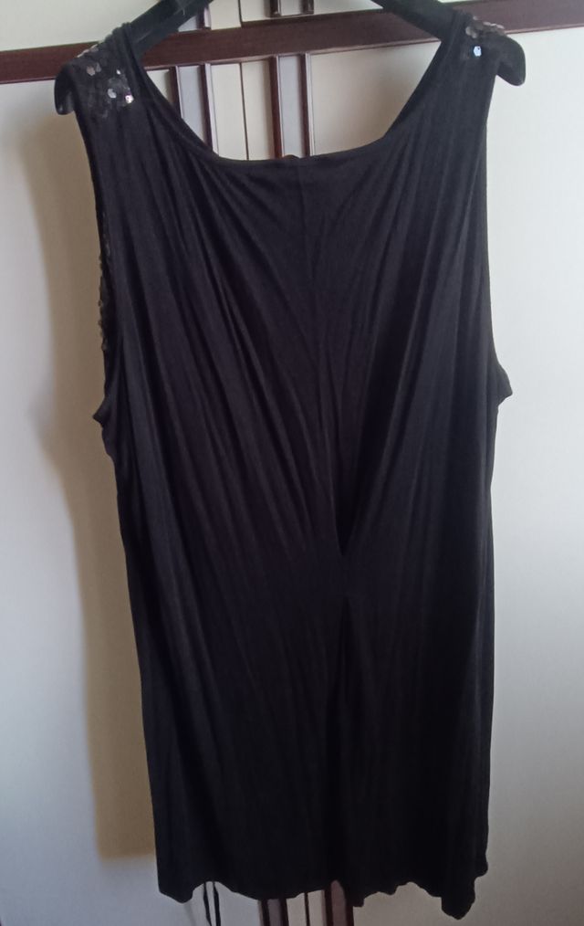 Vestito nero con pajette taglia XL