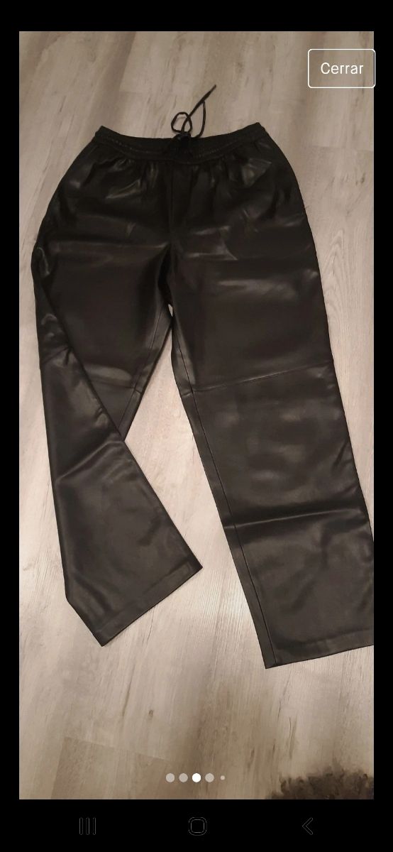 Pantalón emitacion  de piel