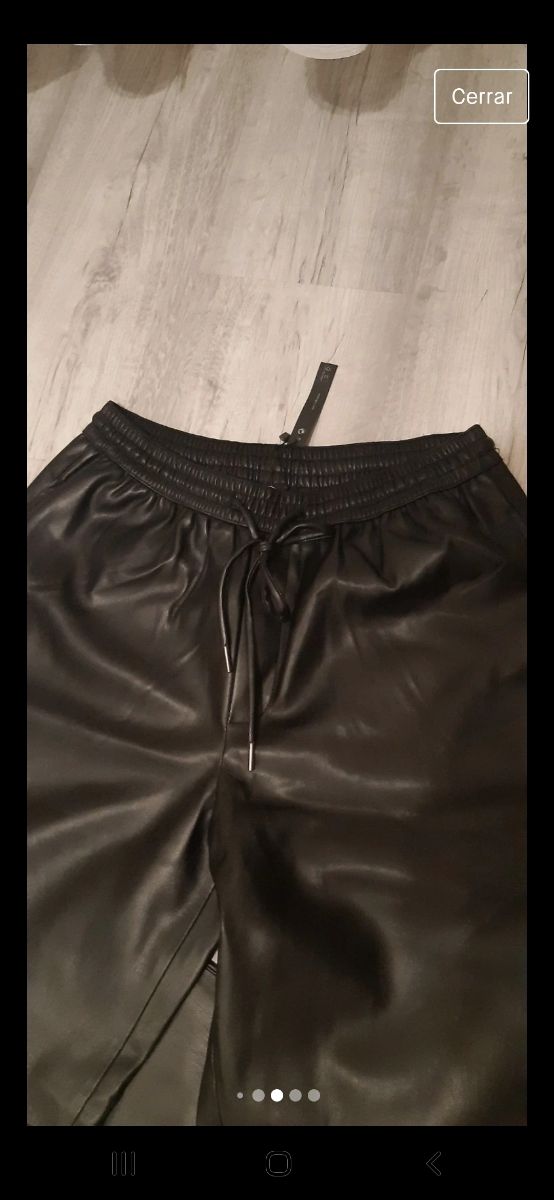 Pantalón emitacion  de piel