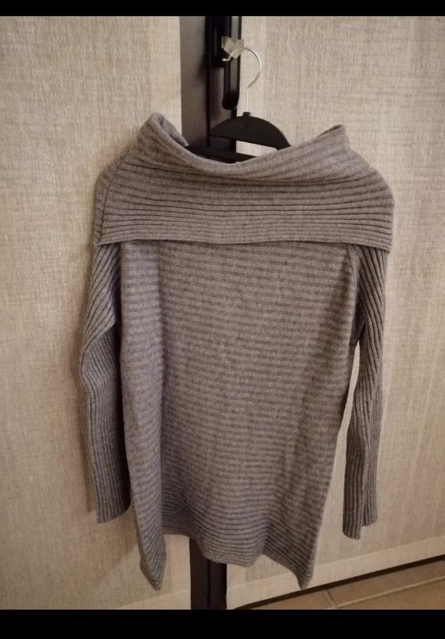 Maglione grigio molto morbido