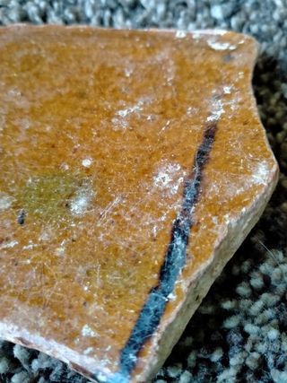 FRAGM.CERAMICA MELADA ALMOHADE
