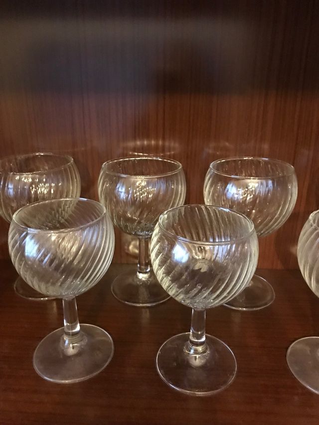 Juego de copas vintage