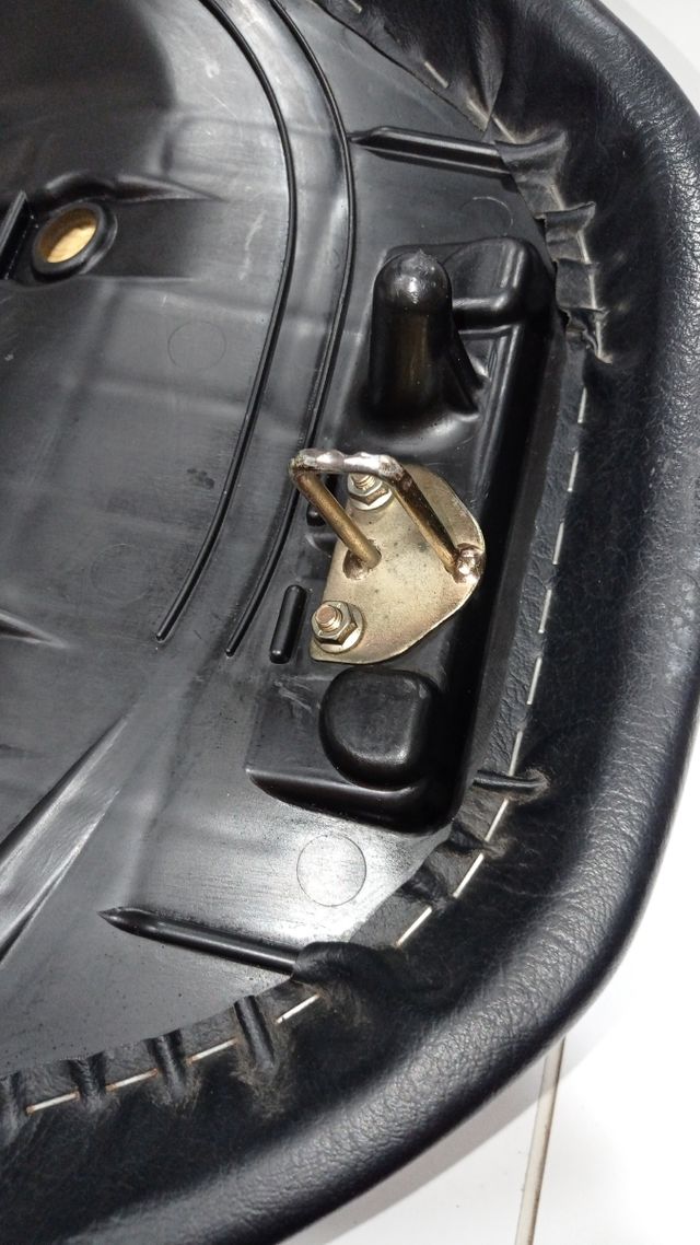 Asiento Suzuki Burgman 125/200
