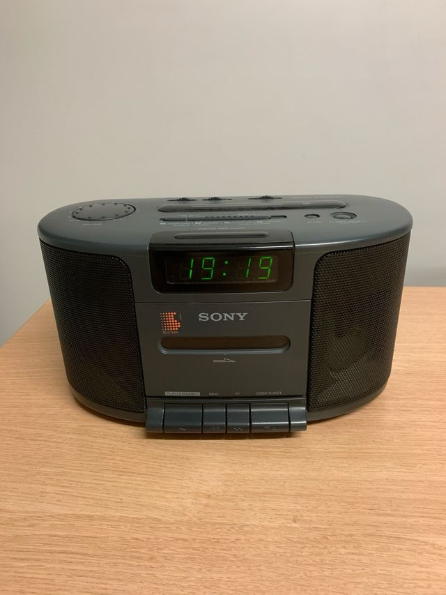 Sony Dream Machine (Vintage!)