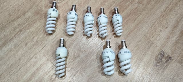 Lote bombillas E14 bajo consumo