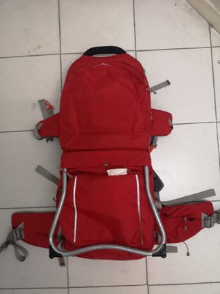 Mochila portabebes para montaña