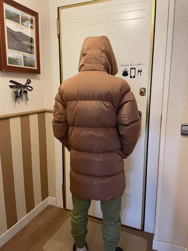 plumas Jordan Essentials