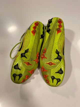 Botas Futbol Nike.