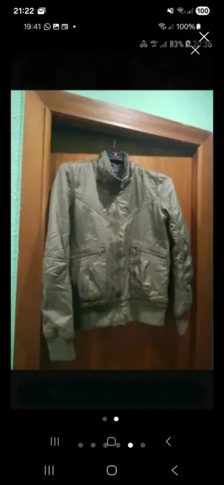 Diferentes abrigos talla S por 3 euros