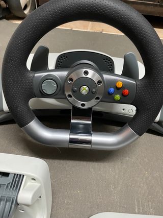 Volante y pedales Xbox 360