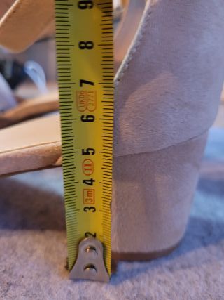 Zapatos con correa, beige, 39, A ESTRENAR
