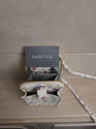 CARTERA TARJETERO Y FUNDA MOVIL PARFOIS