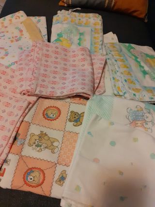 Lenzuola bambini culla completi 