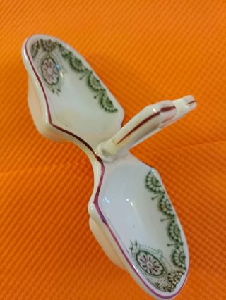 Salero antiguo porcelana fina